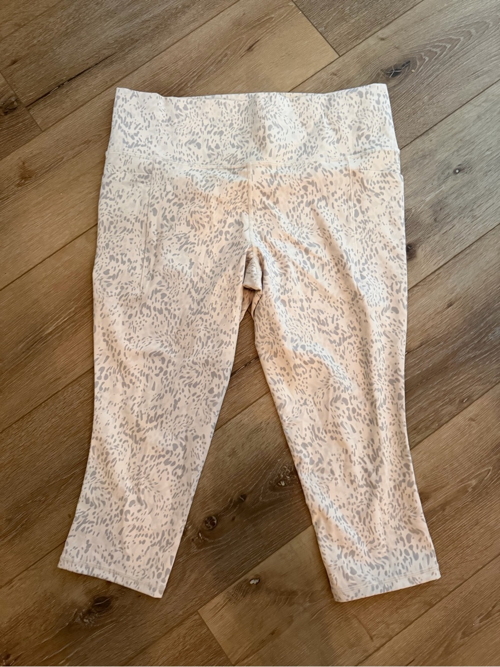 Athleta Beige and Light Gray Animal-Print Capri Leggings